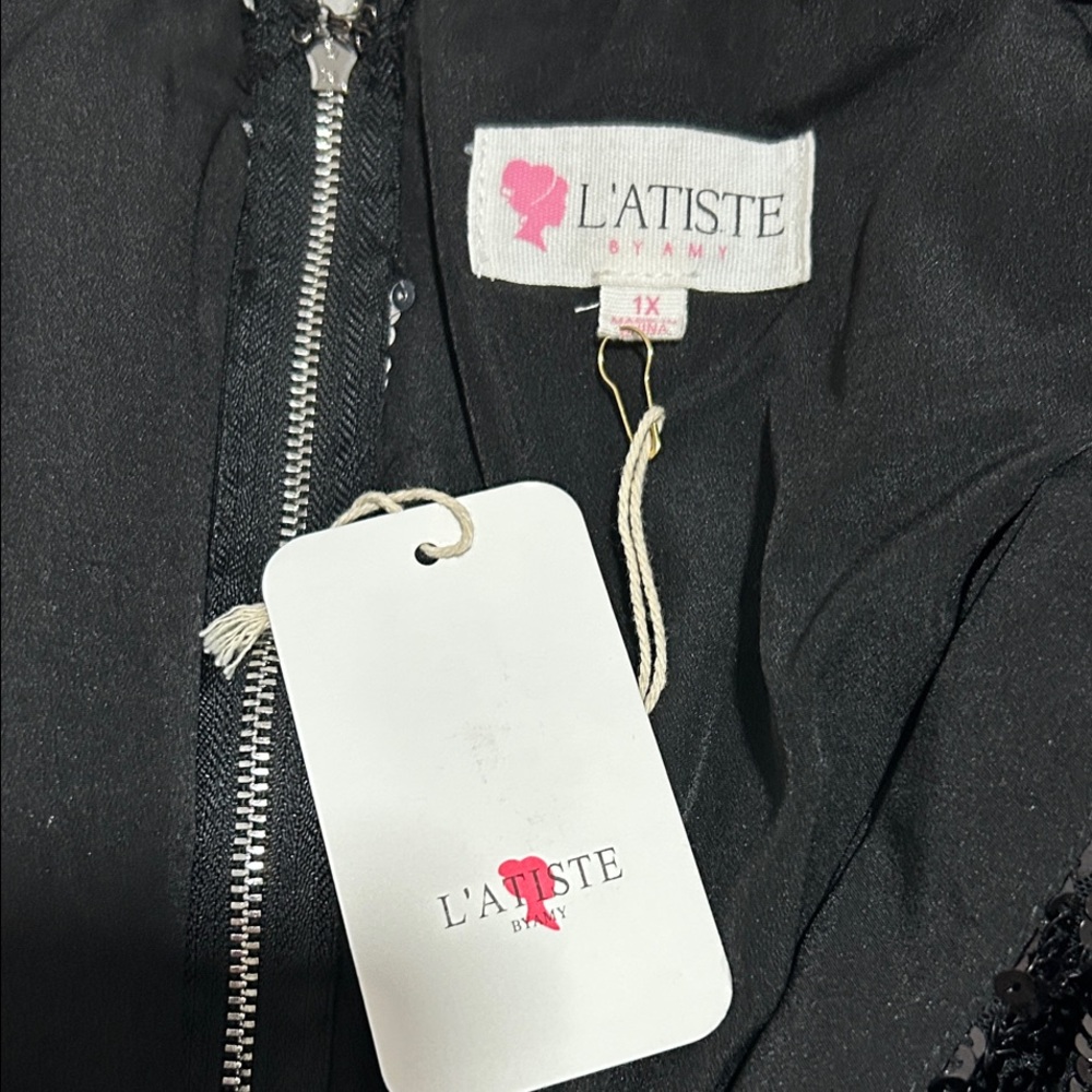 L'ATISTE Black and Silver Sequins Zippered Dress - Picture 2 of 2